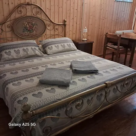 La Stanza Del Bosco Homestay szállás Arcumeggia